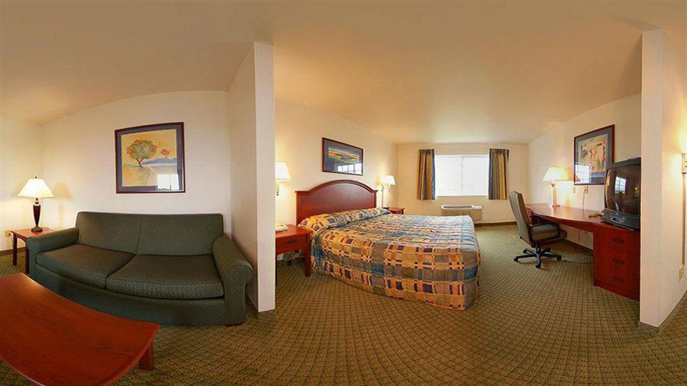 Crossings By Grandstay Inn & Suites 벡커 외부 사진