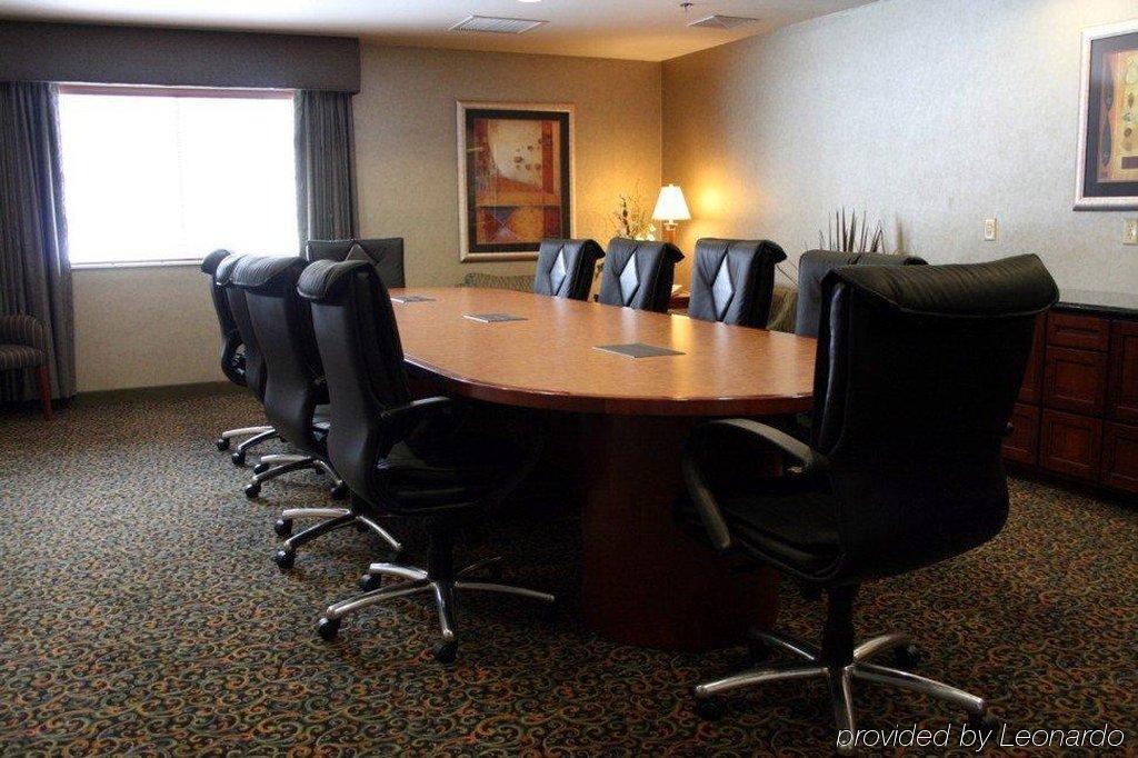 Crossings By Grandstay Inn & Suites 벡커 사업 사진