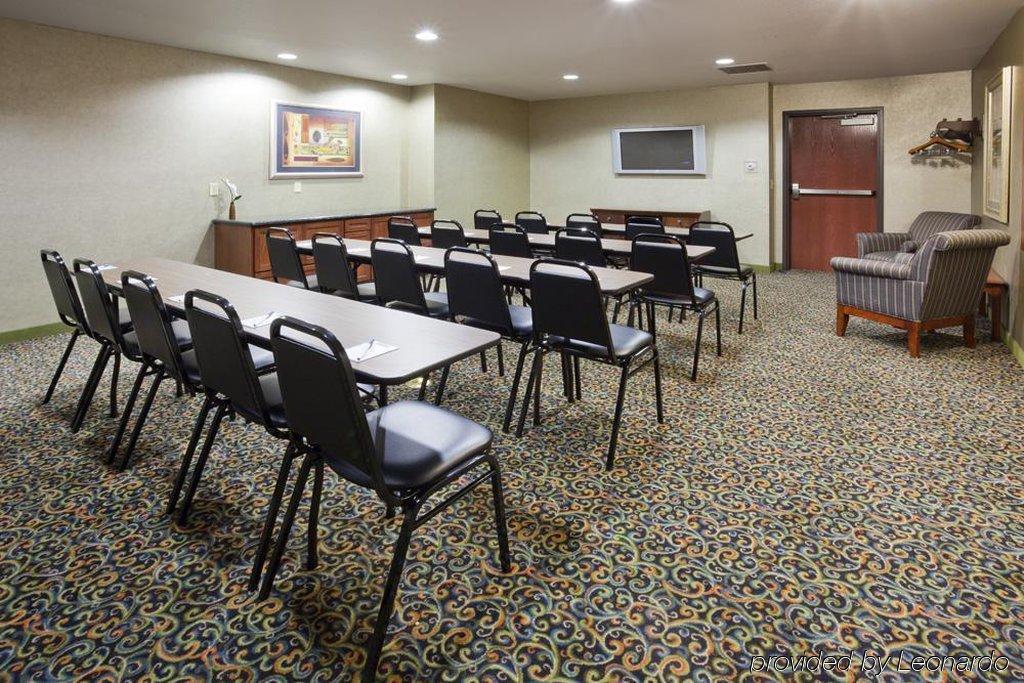 Crossings By Grandstay Inn & Suites 벡커 외부 사진